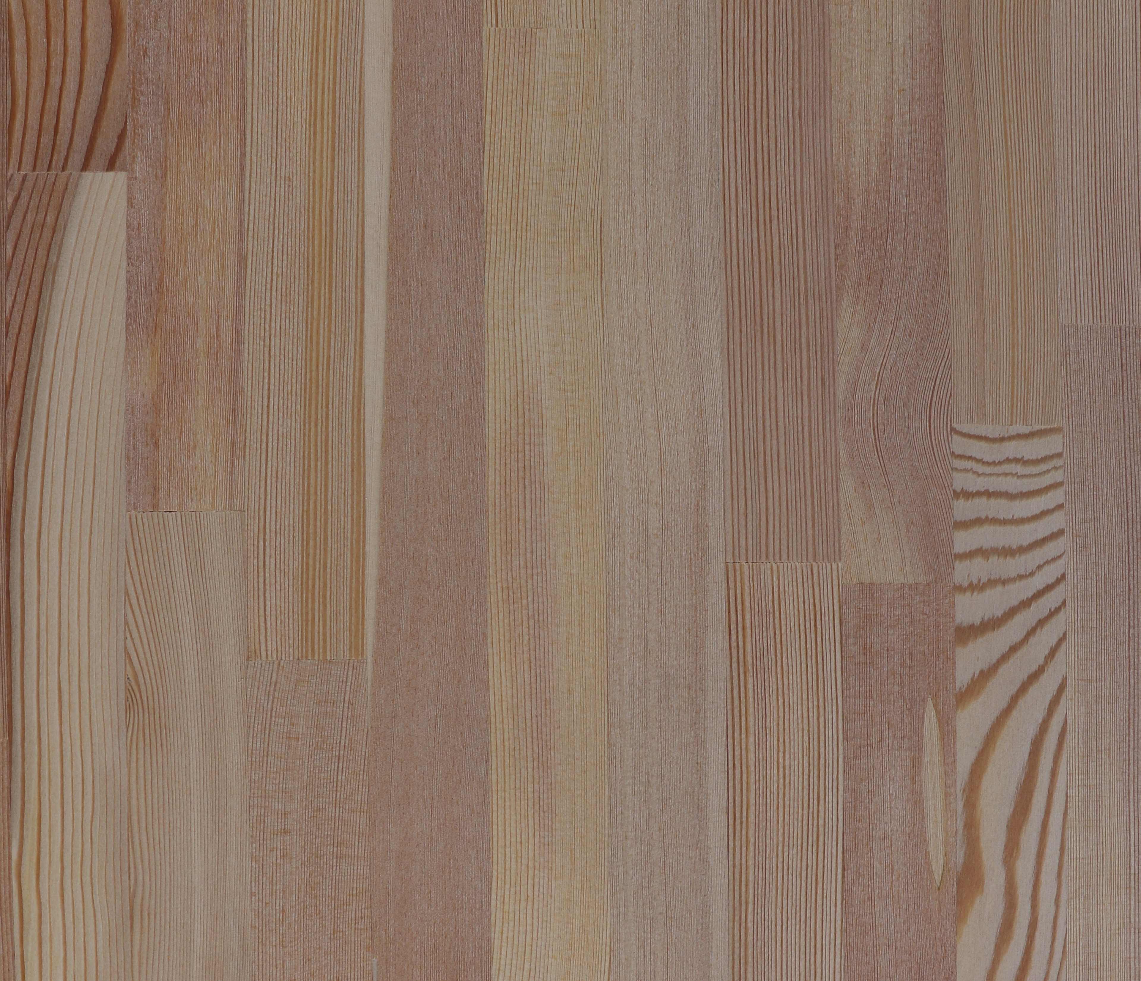 Мебельный щит Лиственница сращенный 18мм.