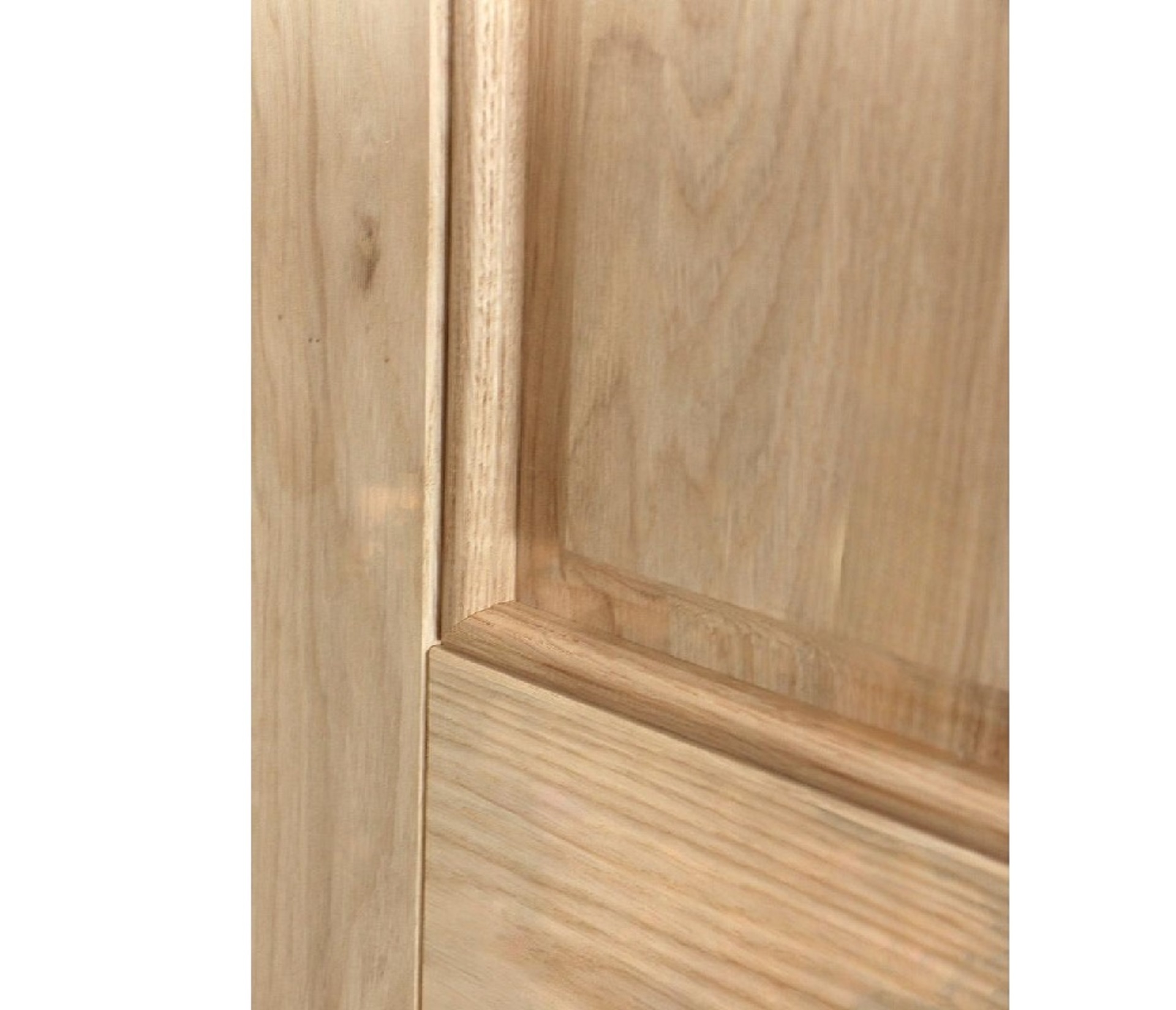 Двери из массива и комплектующие - купить дверные деревянные блоки, дверные коробки, дверное полотно, сосна, массив, Москва, СПБ, Курск