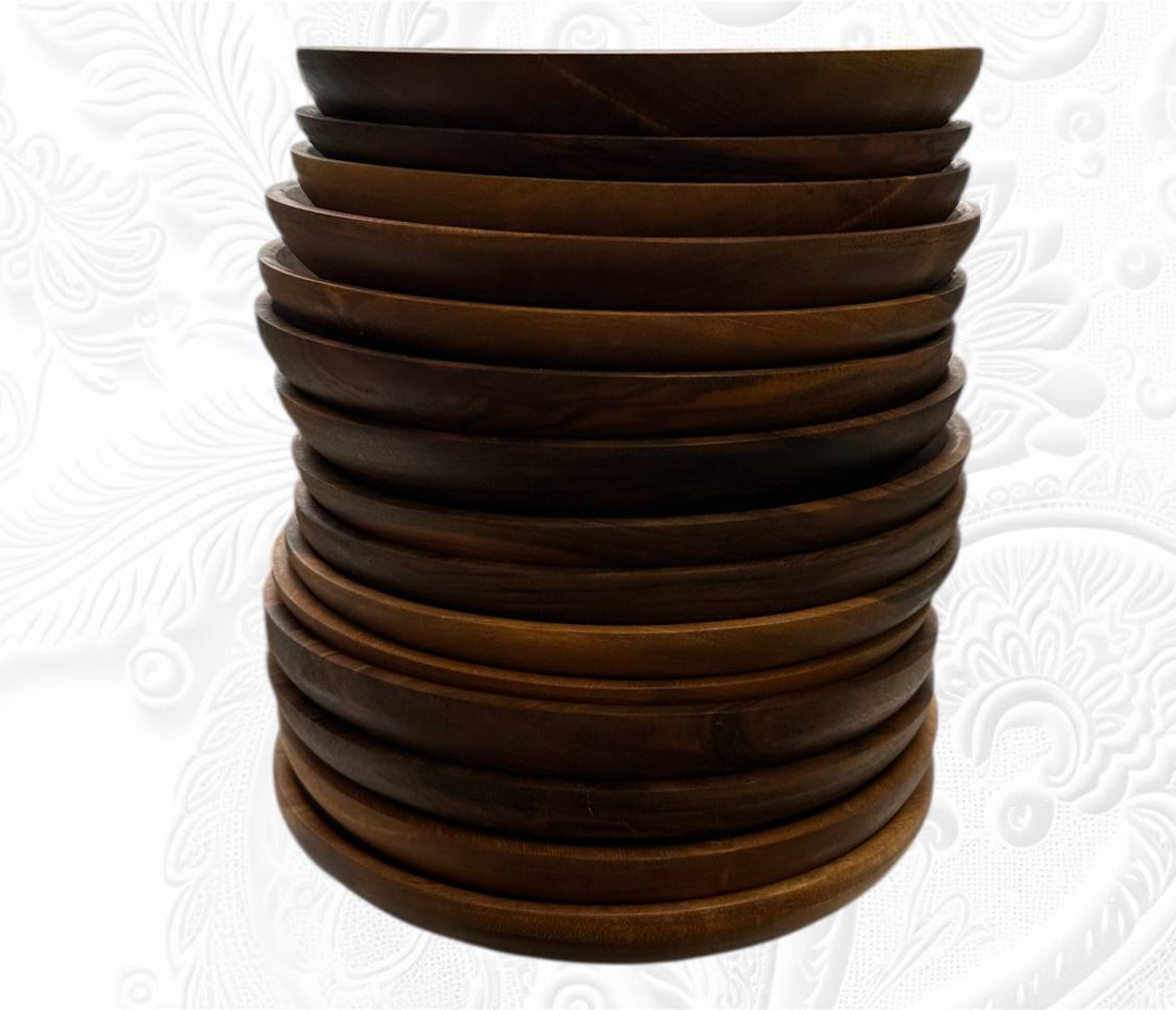 Тарелка деревянная цельная  плоская / Орех / масло-воск / Ø 200 мм, h -20 мм 