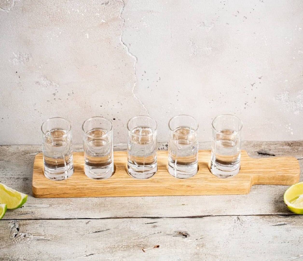 Доска для подачи  шотов с гравировкой / Дуб / масло-воск / 20 * 60 * 330 мм