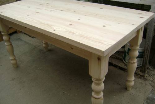Деревянный стол из лиственницы своими руками